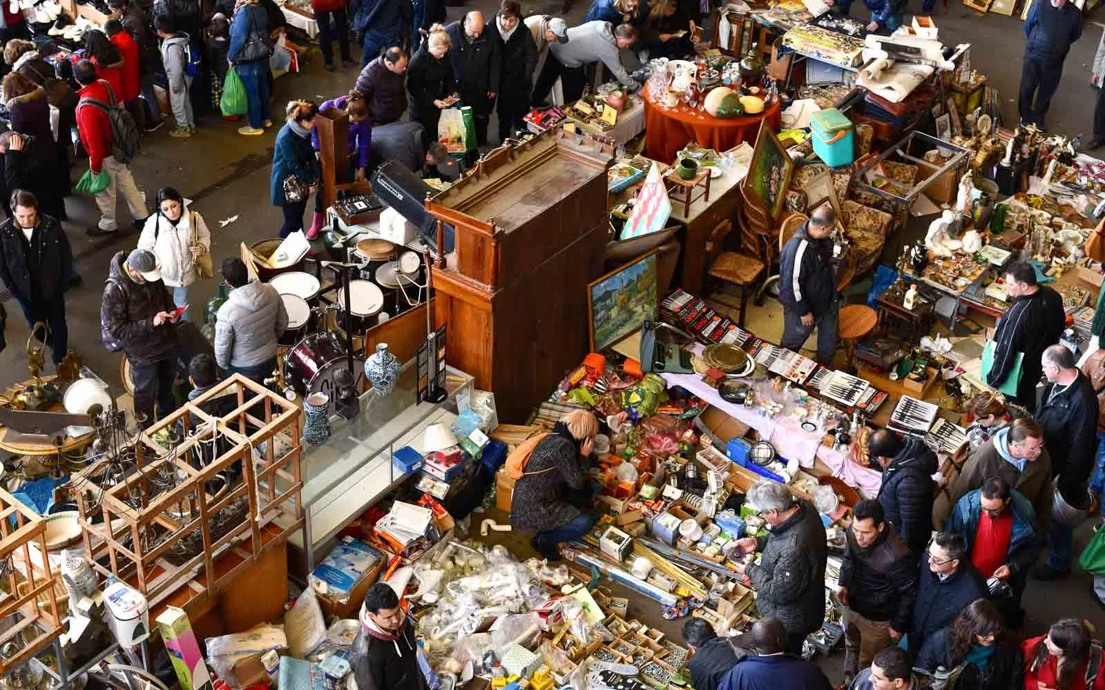 barcelona market at sant antoni