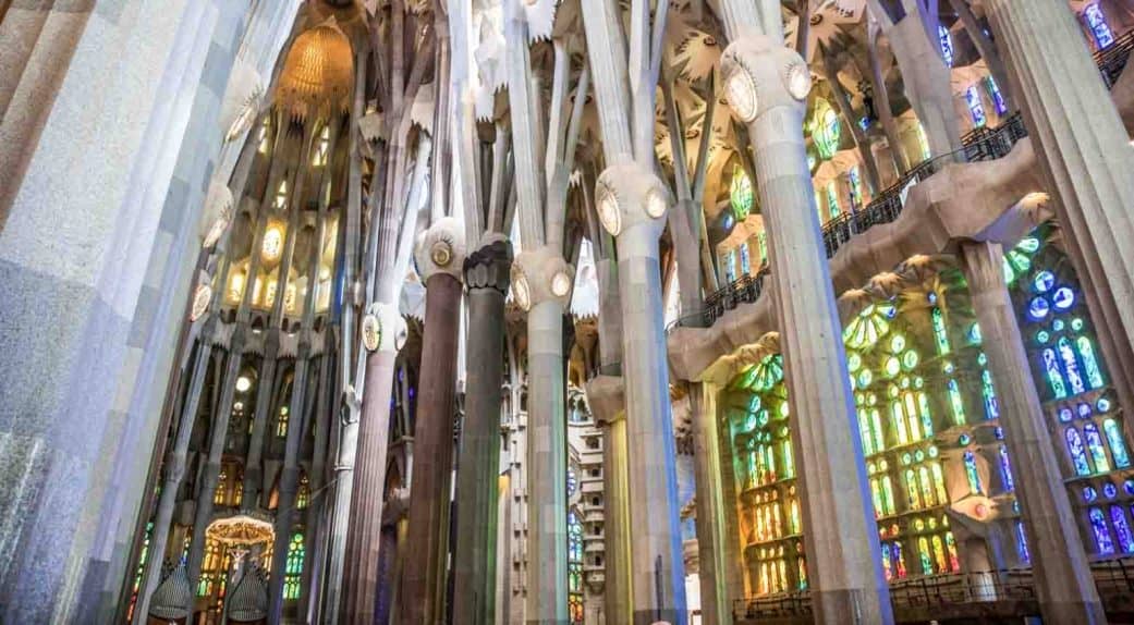 How Long Does it Take to Visit Sagrada Familia? - Barcelona Hacks