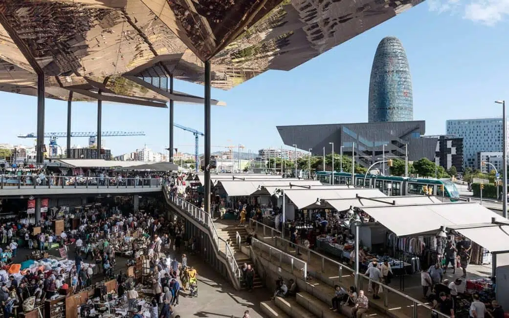 tourist market barcelona